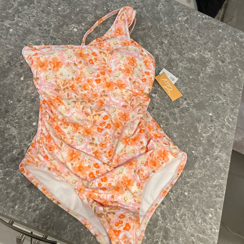Swimsuit one piece